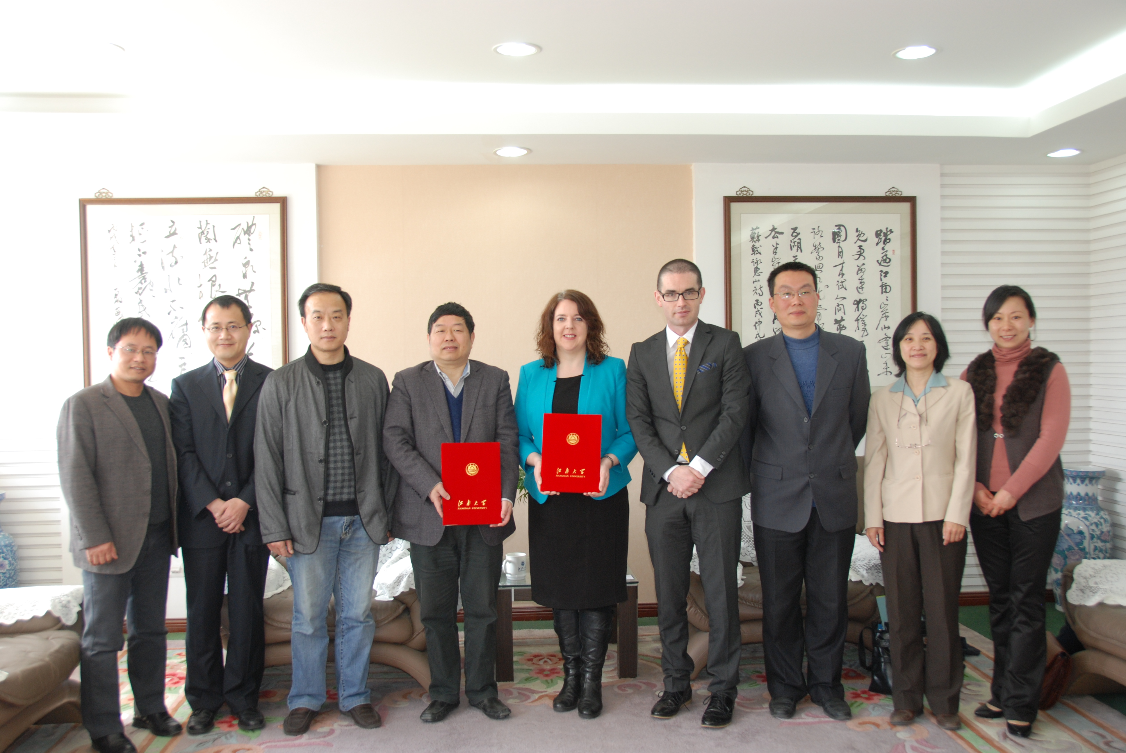 爱尔兰国立高威大学与我校签署土木工程专业合作办学协议