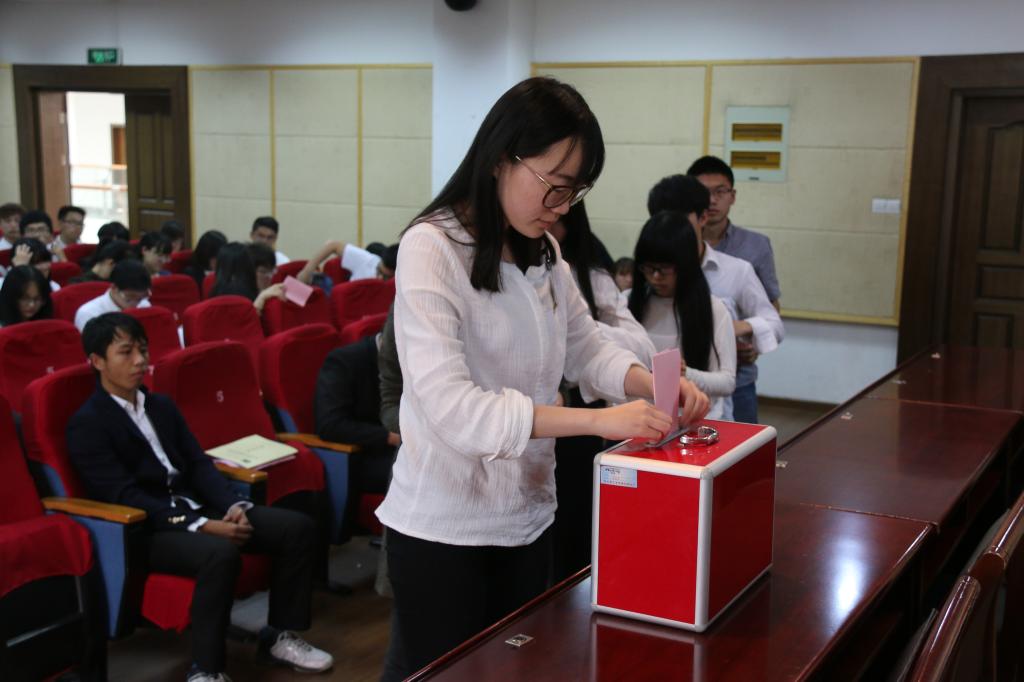 求真务实促团建，厚积薄发创先锋---记共青团江南大学环境与土木工程学院第五次团员代表大会暨江南大学环境与土木工程学院第五次学生代表大会